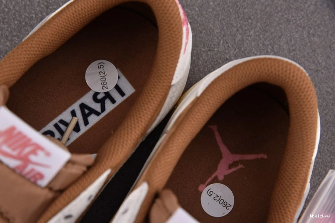 Reps TBK AJ Travis 1 Low x DM7866-106 Scott OG SP 0705